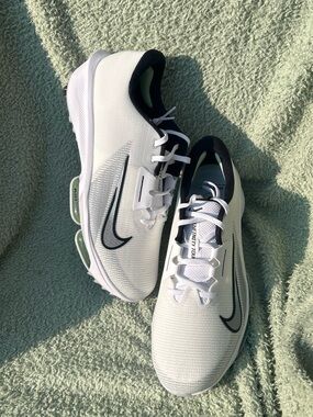 Nike Air Zoom Infinity Tour 2 golf shoes men’s 11.5 wide, NEW without box,